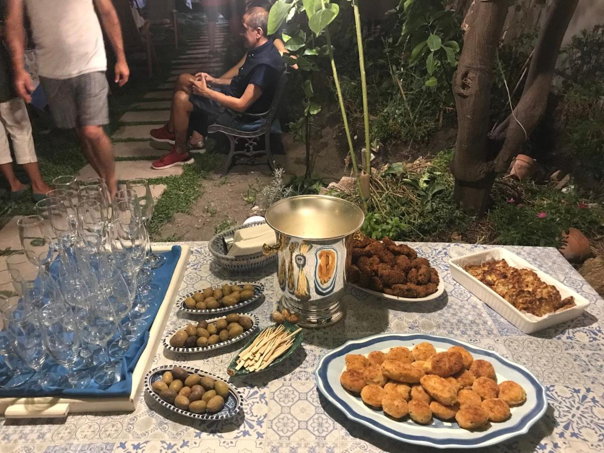 לינה וארוחת בוקר פורצ'י סיקולו La Zagara מראה חיצוני תמונה
